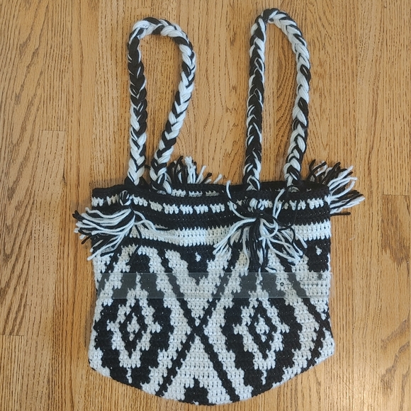 Handmade Crochet Bag - Picture 2 of 4